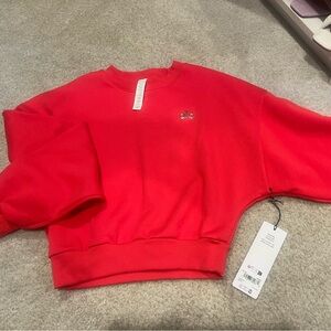 Alo Accolade Cropped Crewneck Sweatshirt